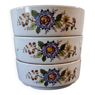 Set of 3 bowls in the Éclat model from Sarreguemines. 1960s.