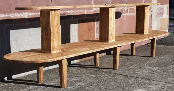 Présentoir ou comptoir de magasin ( 3m50)