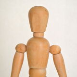 Articulated wooden puppet