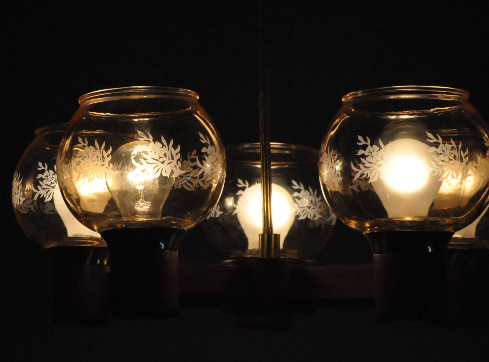 Scandinavian chandelier in mahogany wood and brass