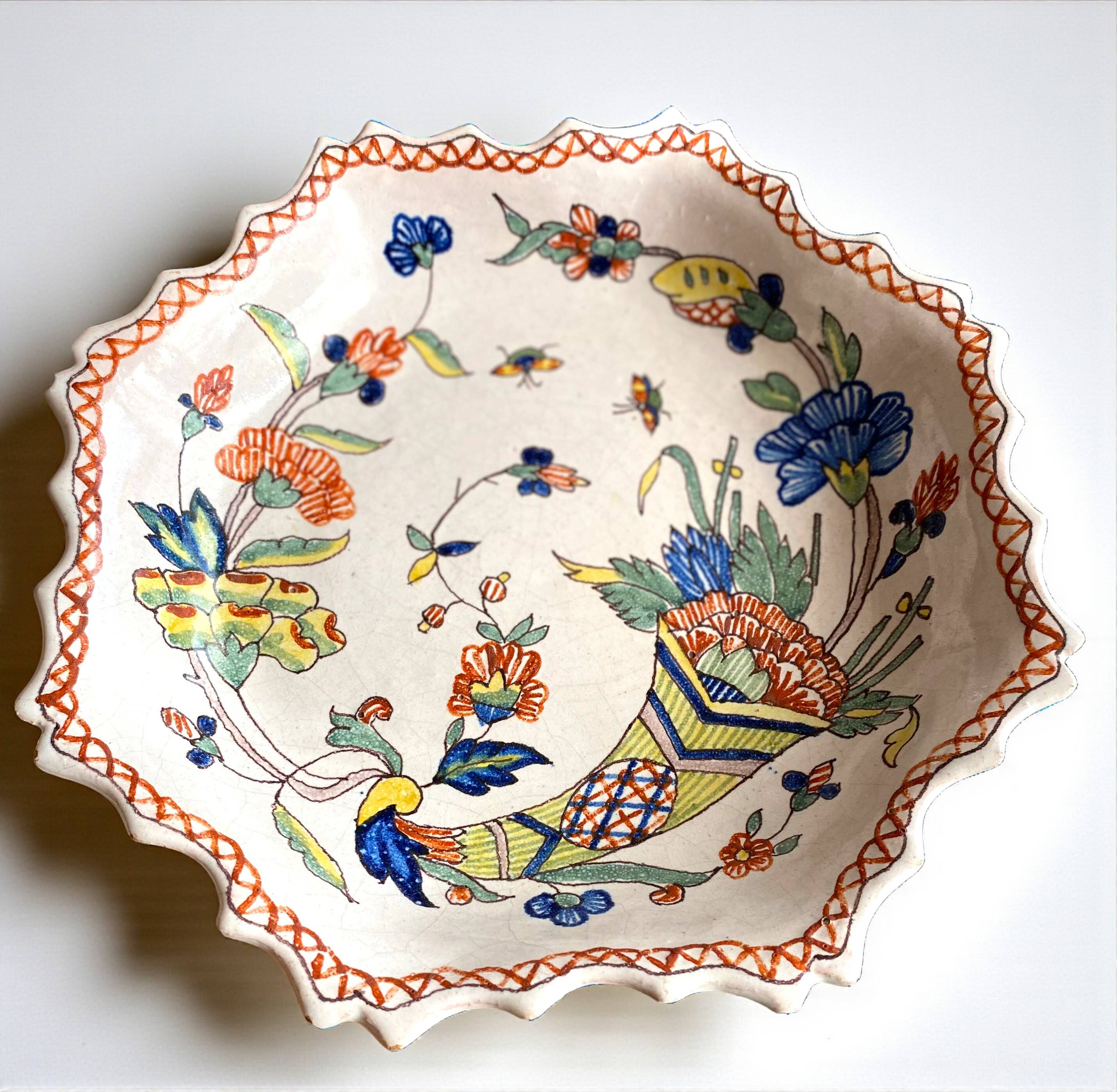 Malicorne earthenware by Pouplard Beatrix: old plate with Rouen decoration