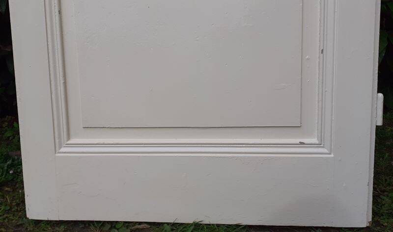 Communication door h221x79cm old paneled, molded, interior