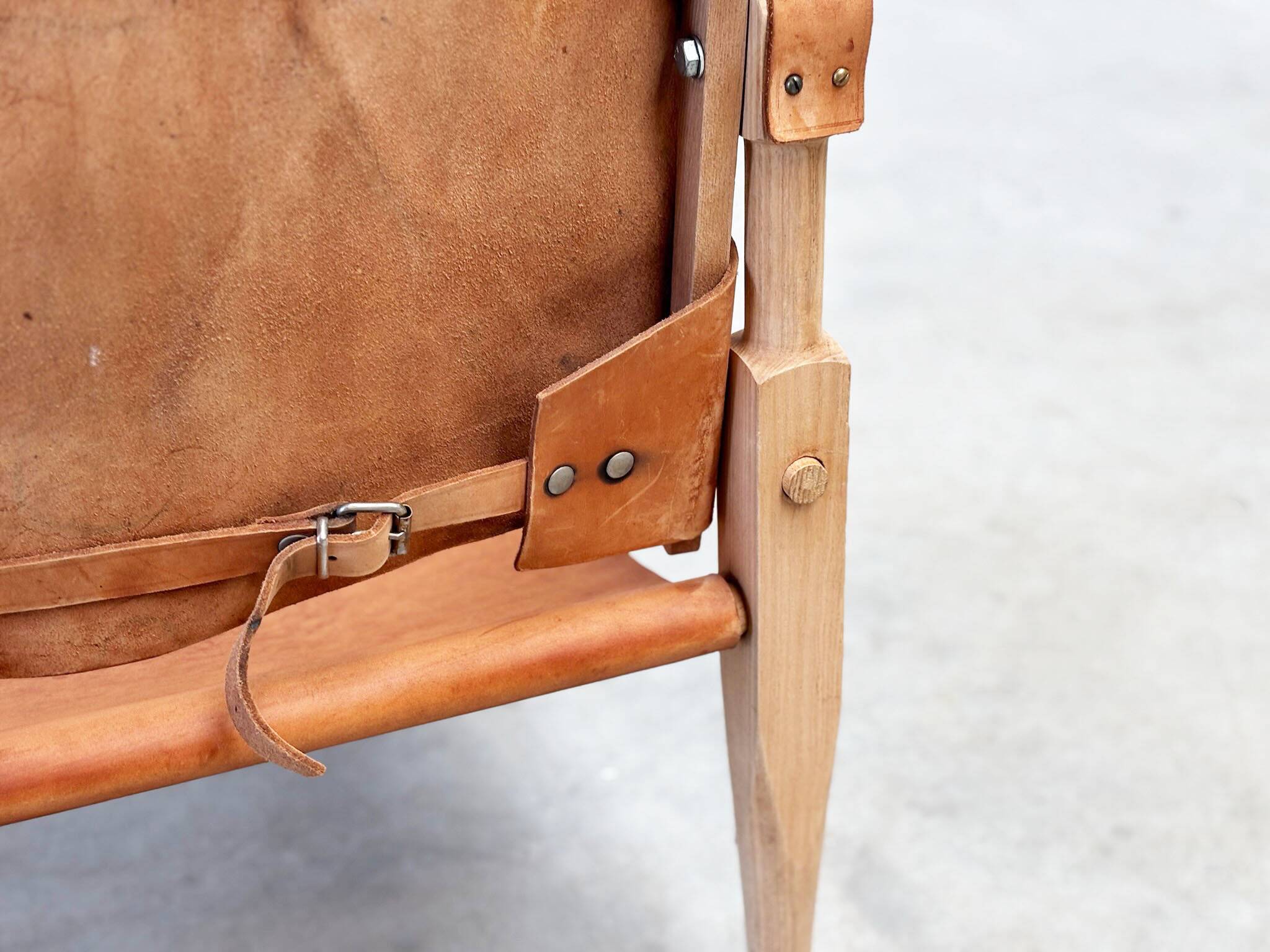 Cognac leather Safari chair