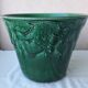 Green ceramic cache-pot
