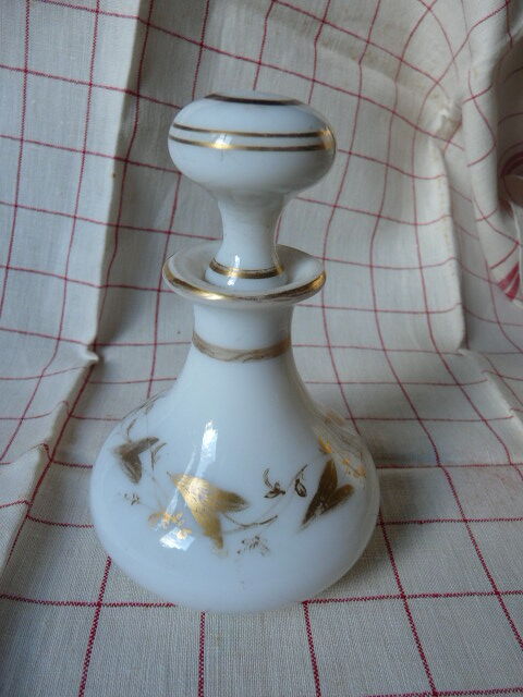 Opaline bottle Napoleon III era