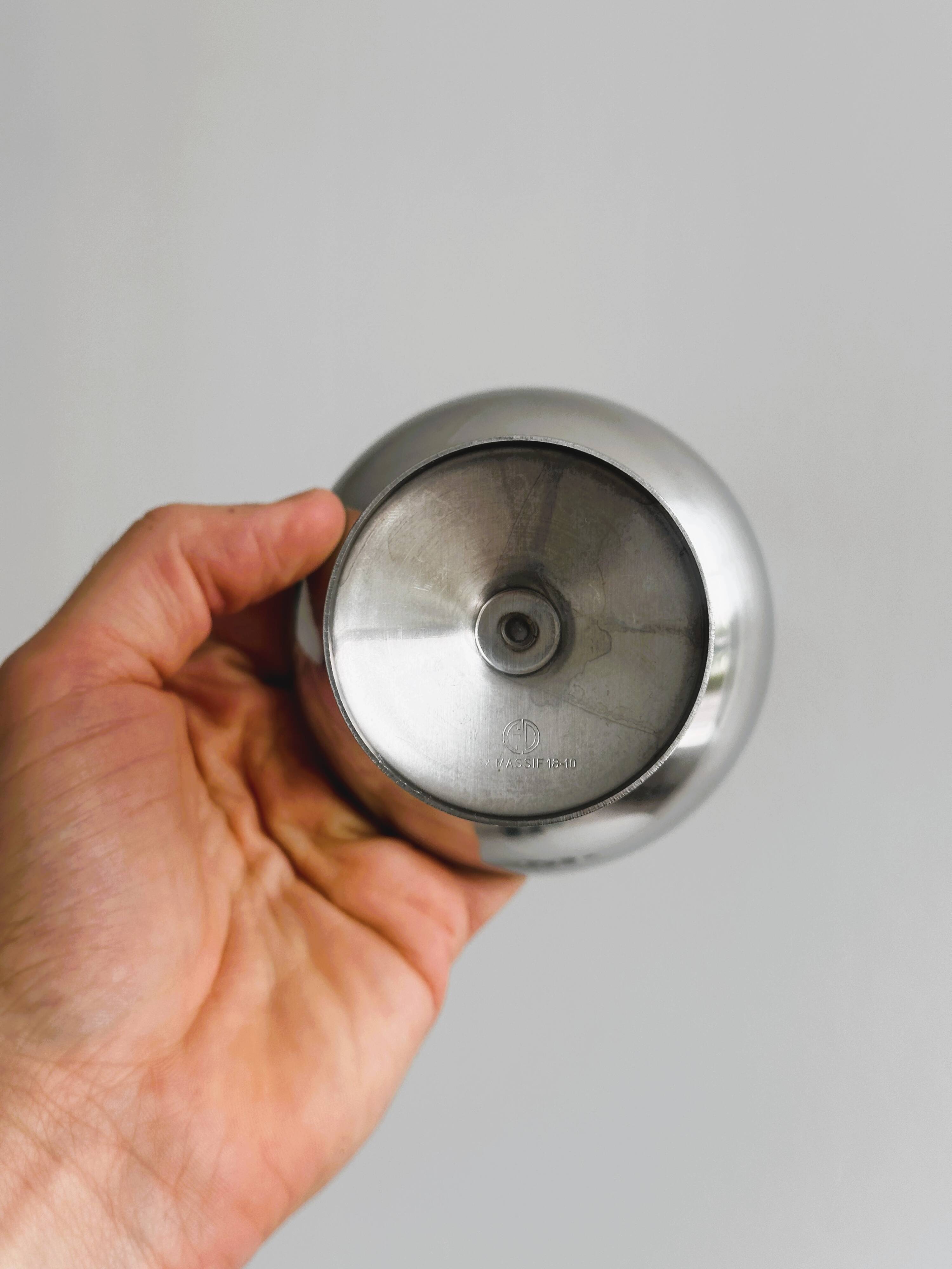 6 18/10 stainless steel dessert bowls