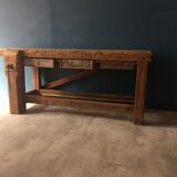 Established as a vintage solid oak carpenter