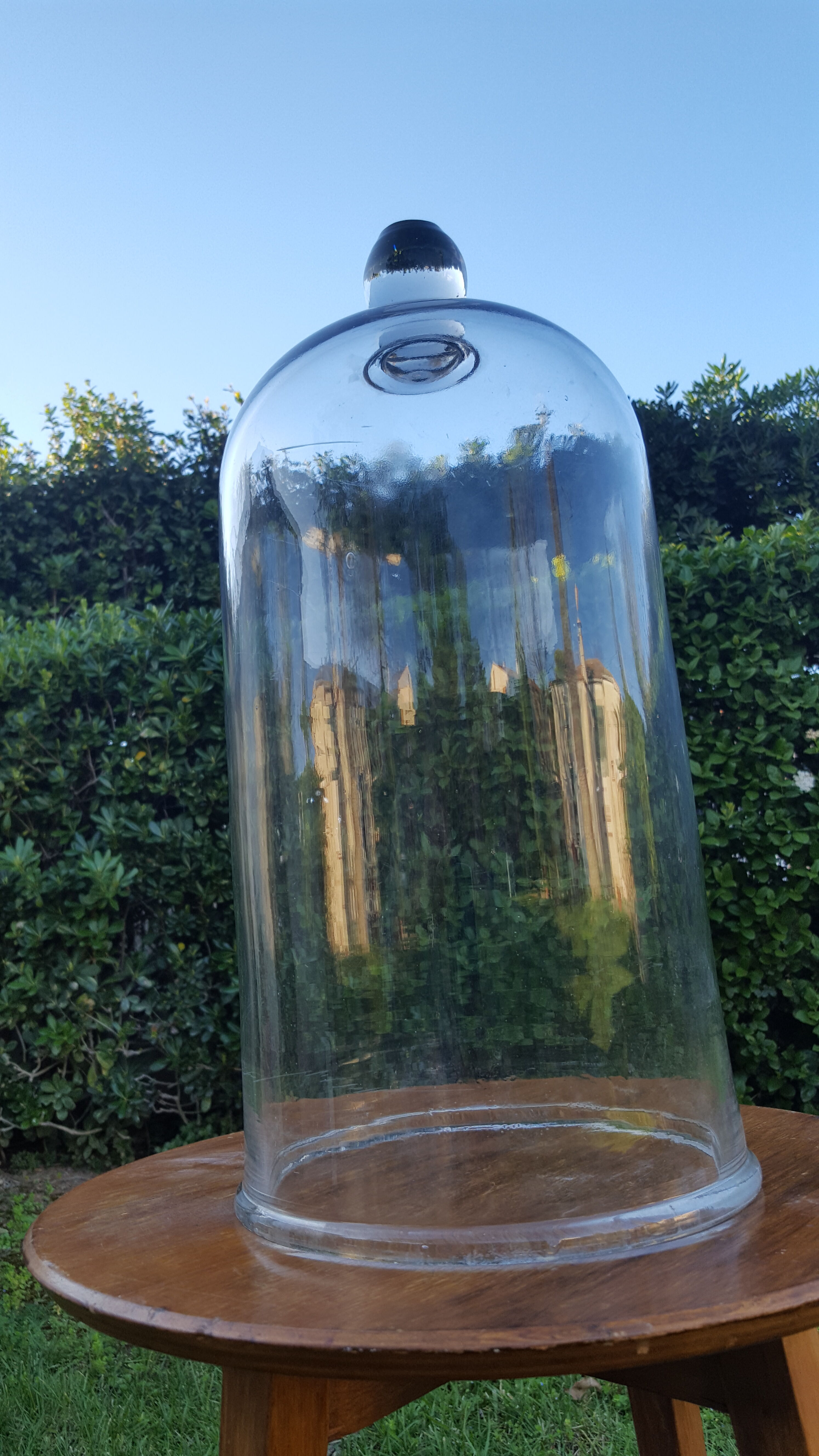 Large old bell in blown glass (48 cm)