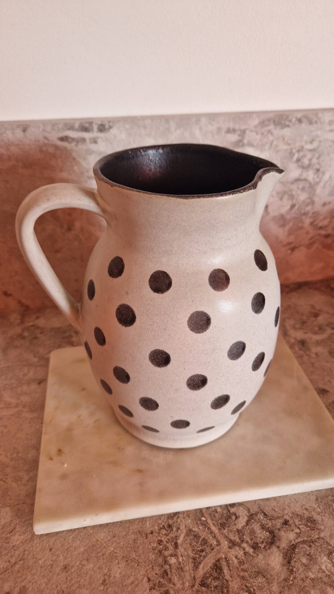 Handcrafted stoneware jug by Maison Maria Portugal (New)