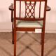 fauteuil de bureau ou autre de style hepplewhite en acajou