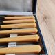 Coffret 12 couteaux de table vintage | Manches bakélite ivoire