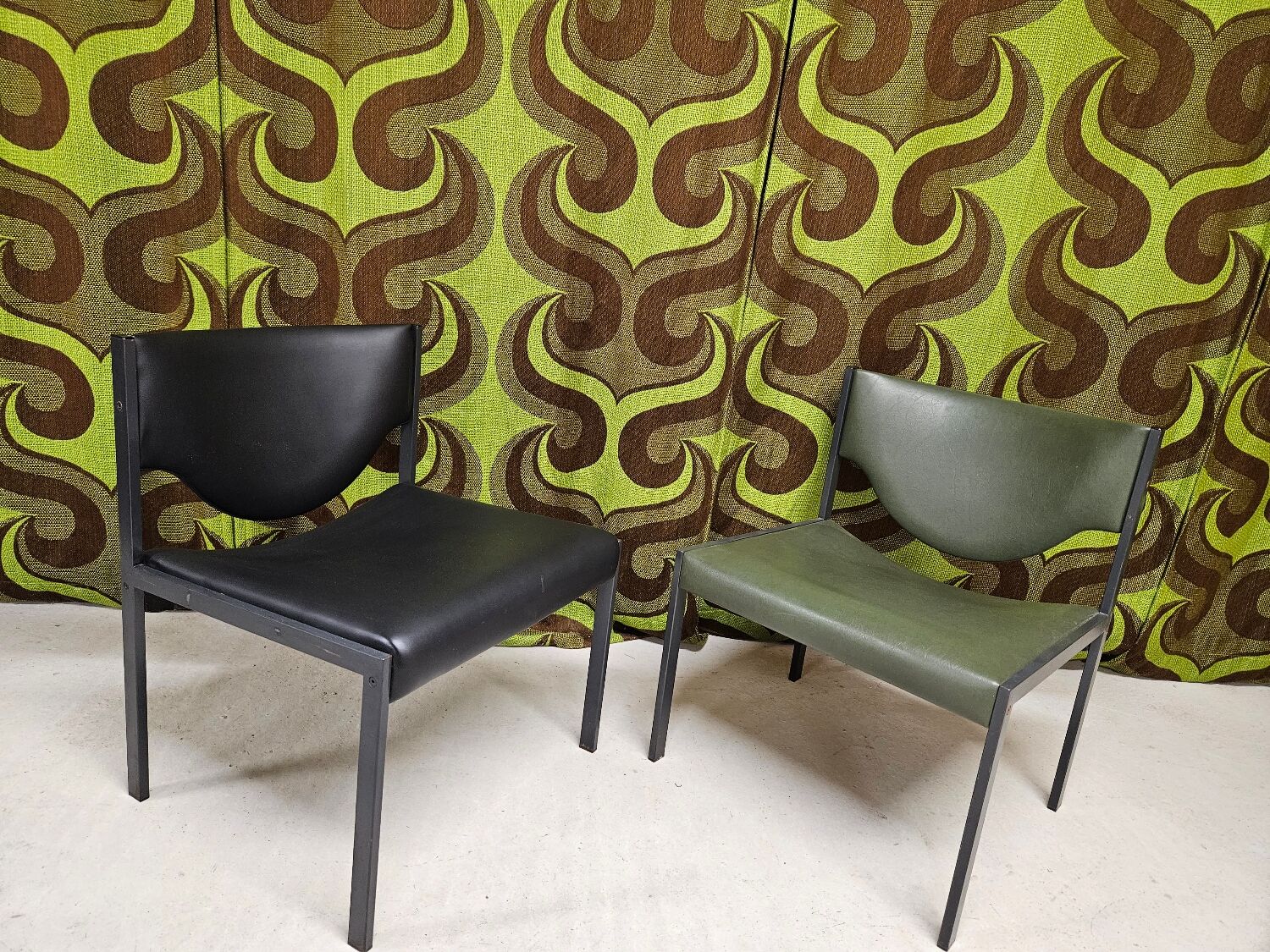 Pair of vintage Lübke 206 armchairs