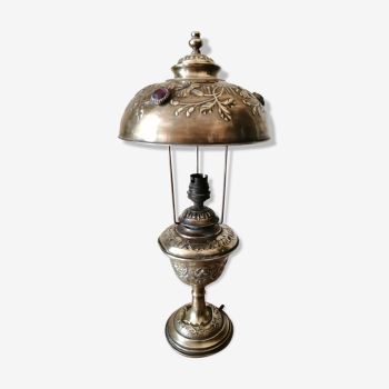 Art nouveau oil lamp