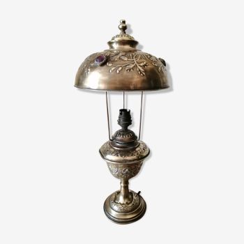 Lampe à pétrole art nouveau