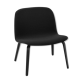 Muuto Visu lounge chair by Kvadrat Steelcut 190, in black