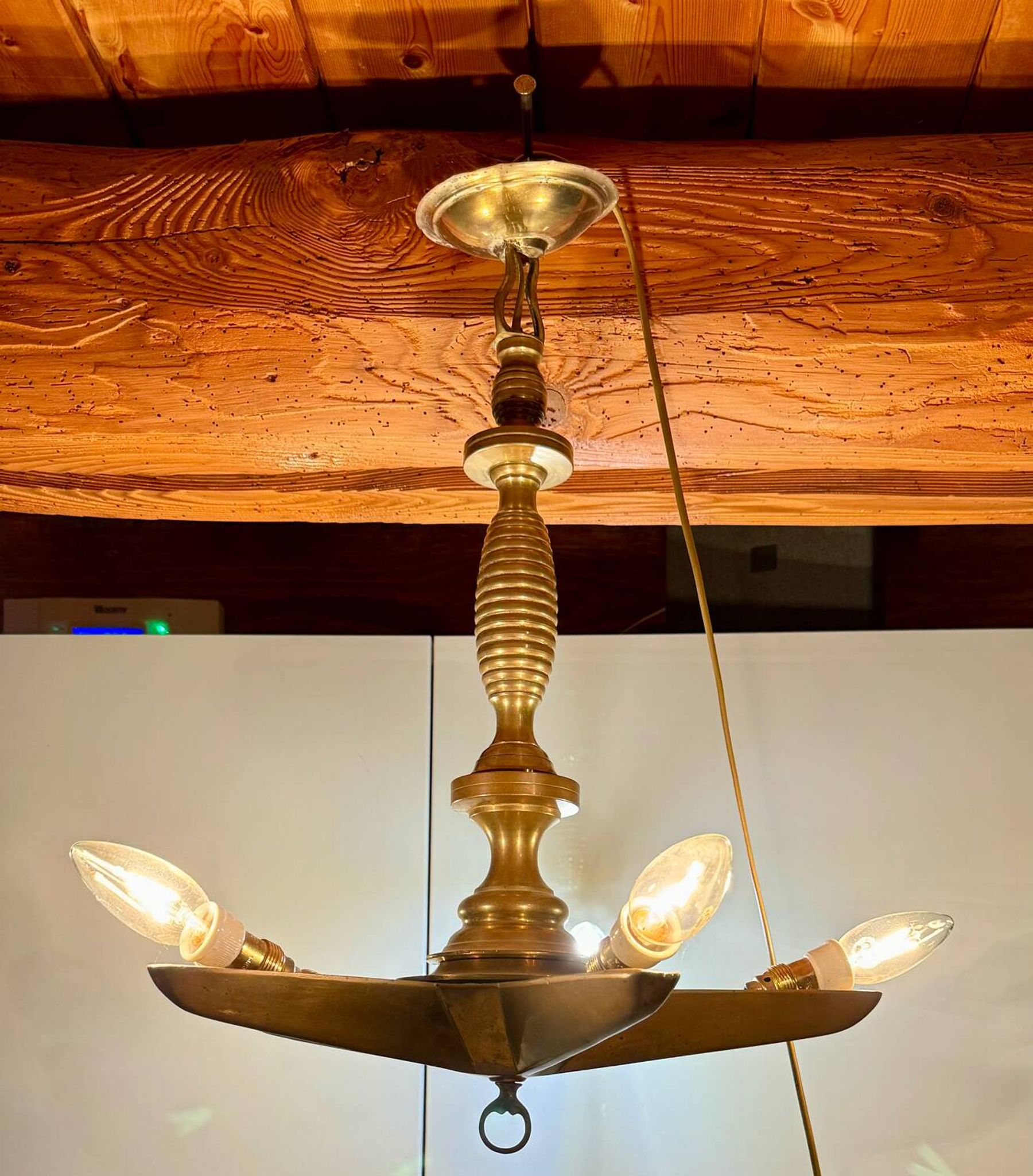Lustre en étoile milieu XX siècle