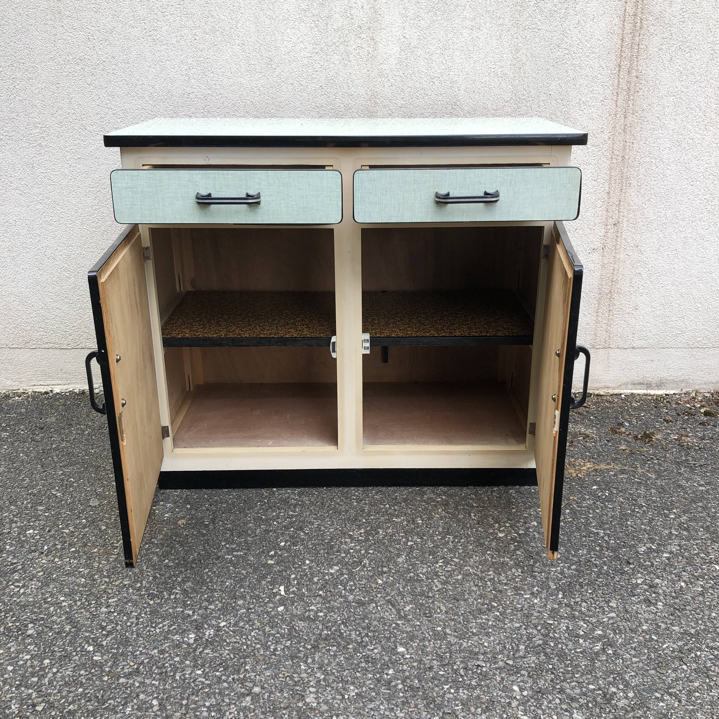 Buffet formica