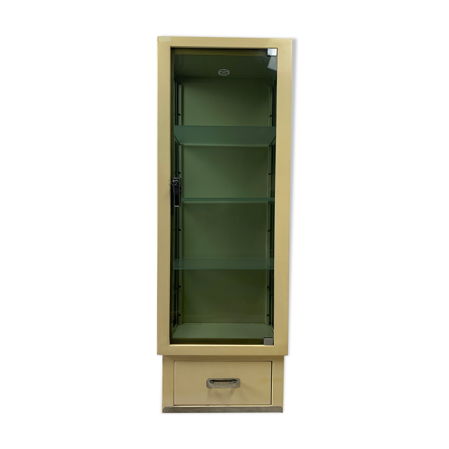 Vintage infirmary showcase