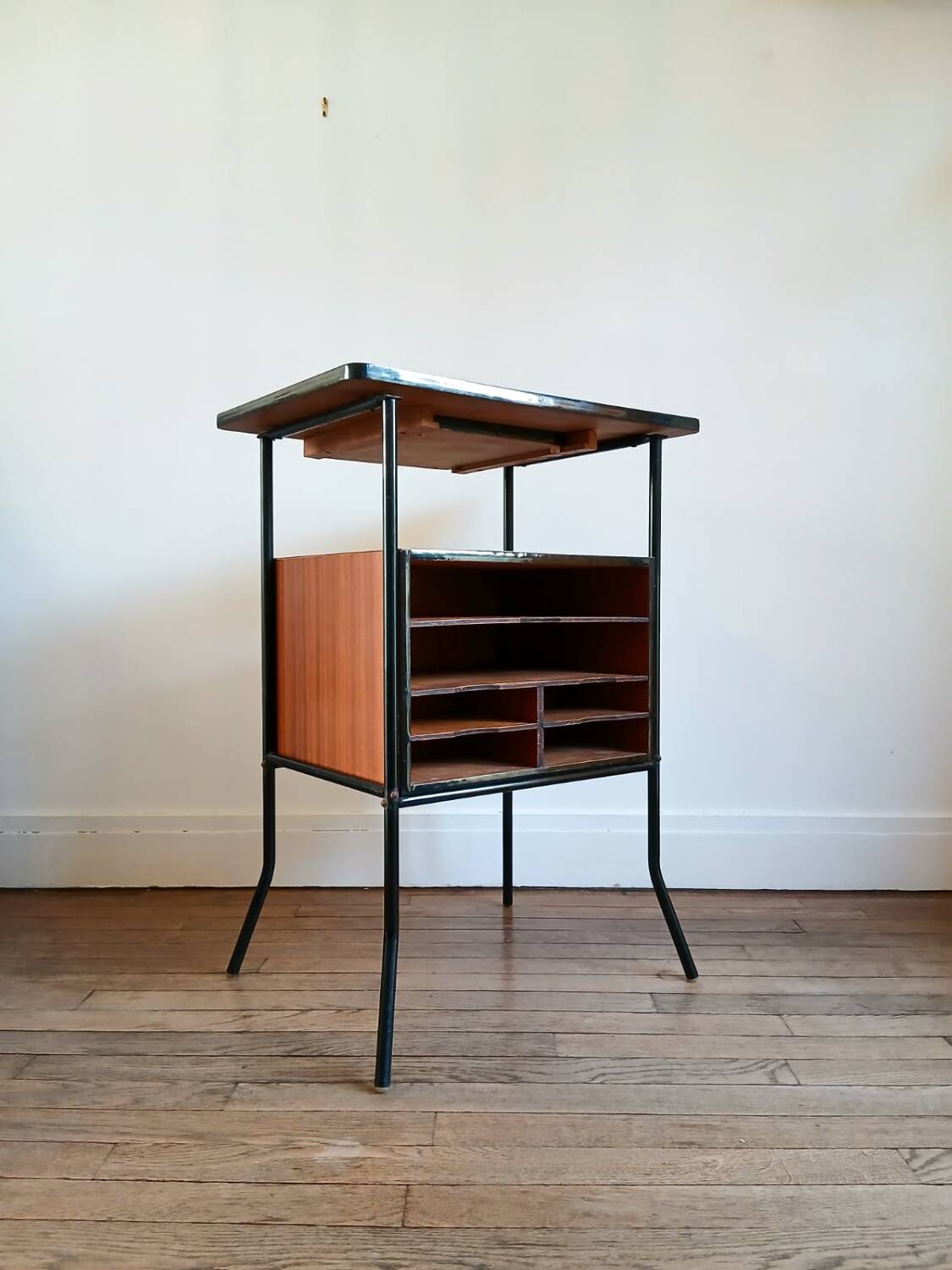 Vintage Console - 1960s