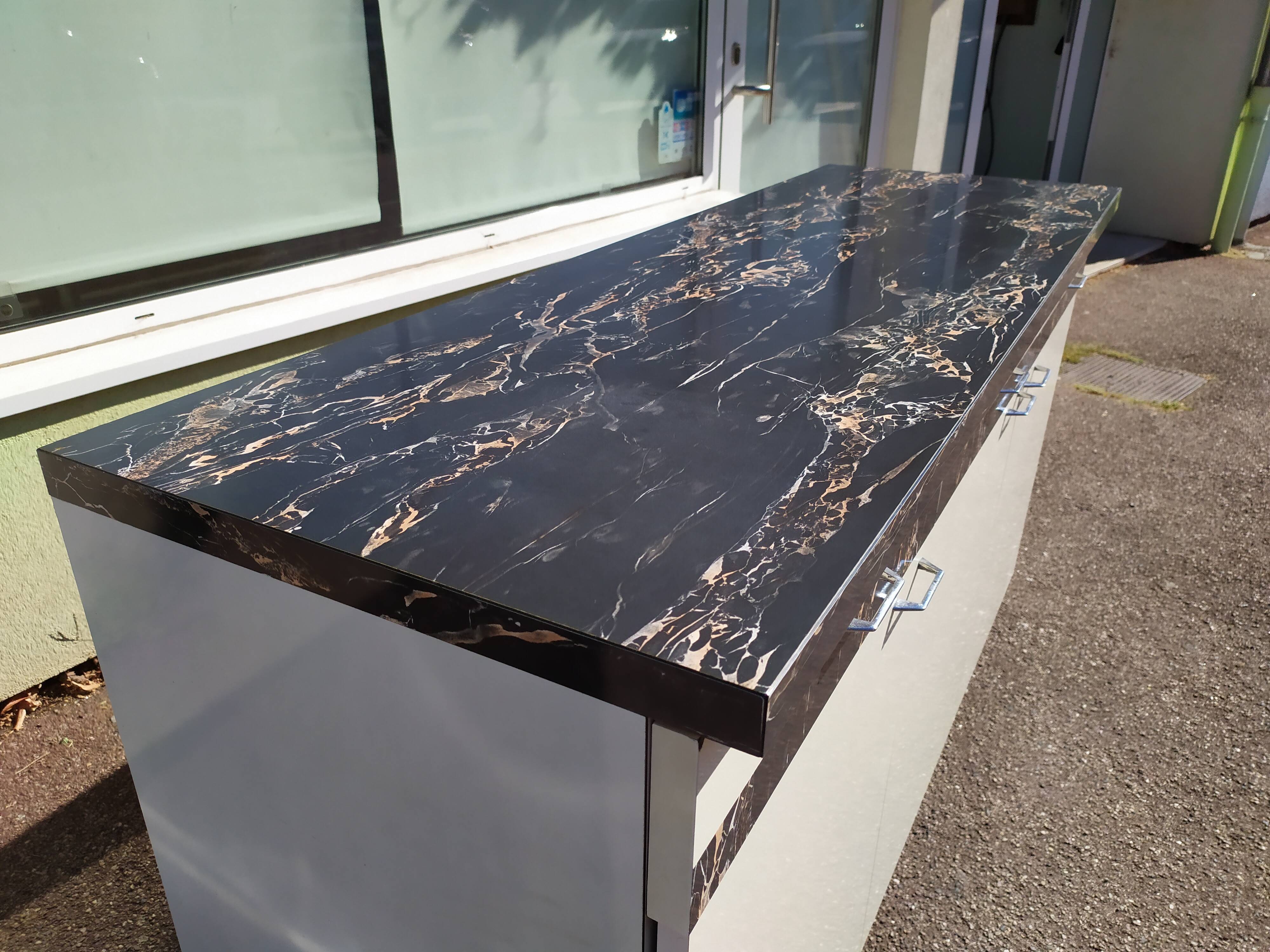 Buffet bahut de cuisine en formica marbre noir - vintage