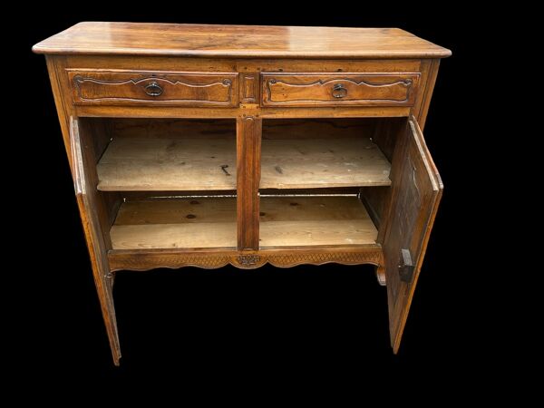Buffet provençal en merisier style Louis XV 19e