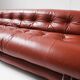 Canapé  Soriana en cuir rouge par Afra et Tobia Scarpa pour Cassina, Italie
