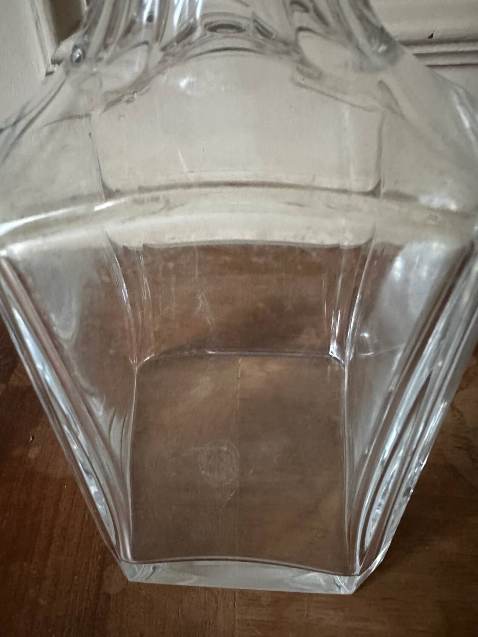 Baccarat crystal whisky decanter, perfection model