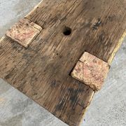 Table basse brutaliste