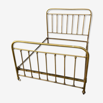 2-seater brass bed