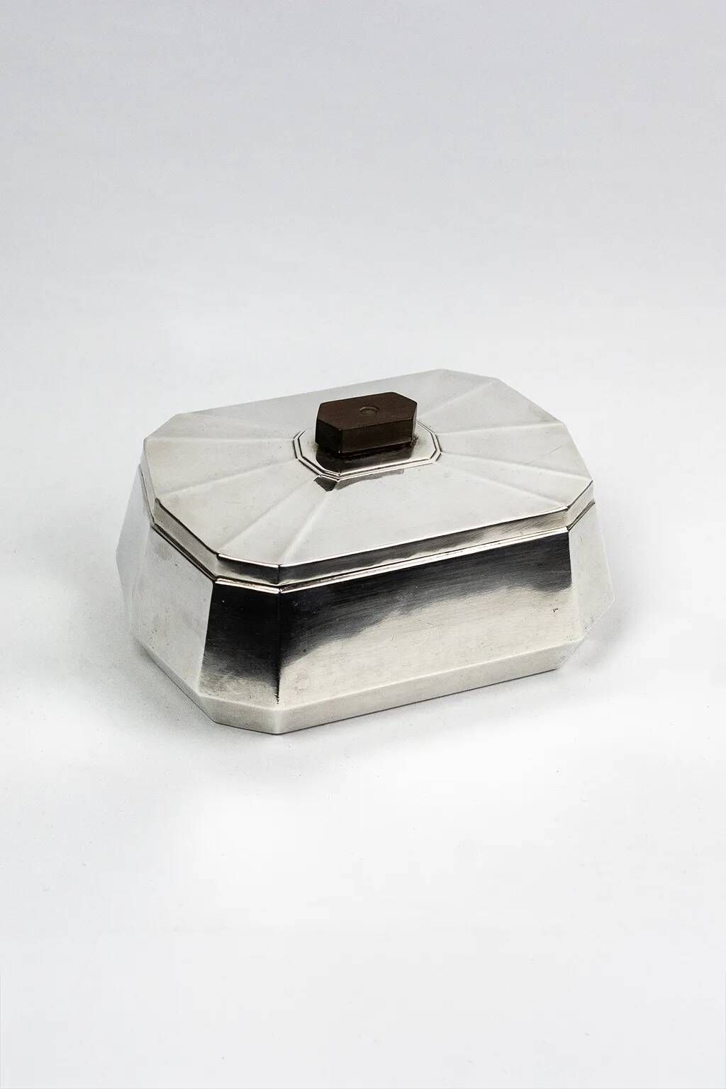 Art Deco set by Kirby Beard & Christofle – silver-plated box & tray