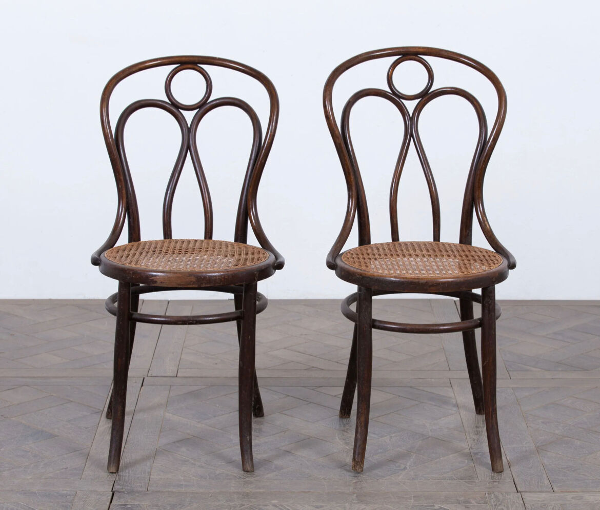 Suite de 6 chaises de bistrot par Josef Hofmann en cannage