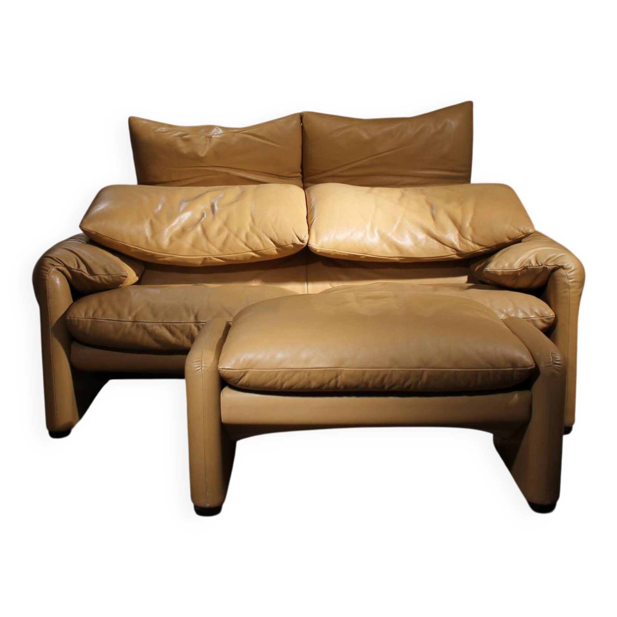 Leather Seating Group ‚Maralunga‘ by Vico Magistretti for Cassina