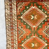 Vintage pure wool handcrafted oriental rug - 143cm x 208cm
