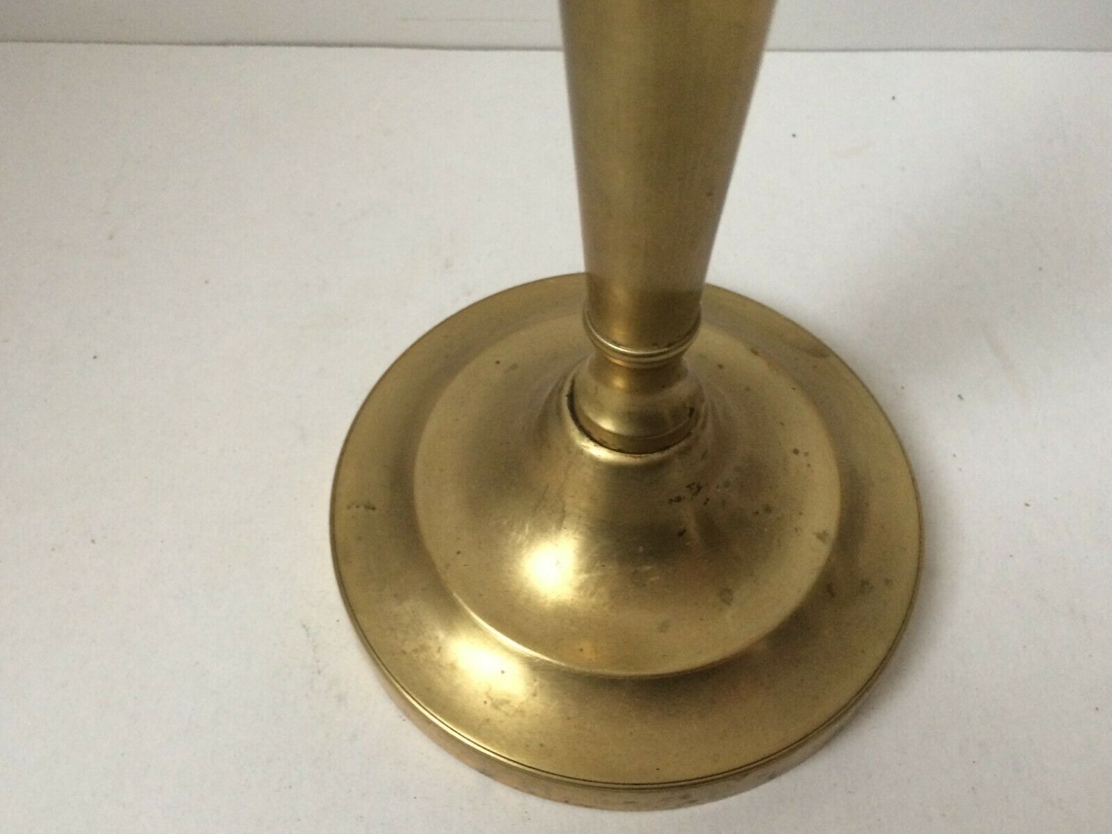Bronze candle holder
