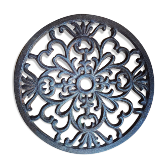 Cast-iron flat