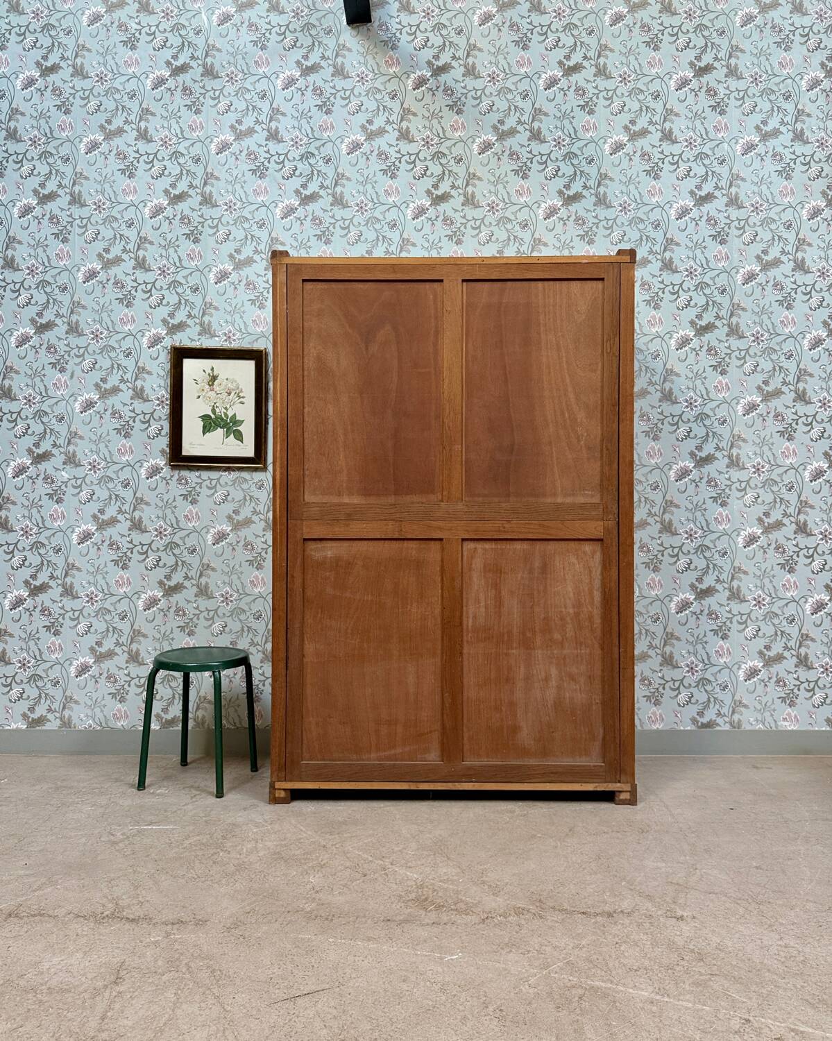 Large Art Deco wardrobe with sliding doors (renovated)