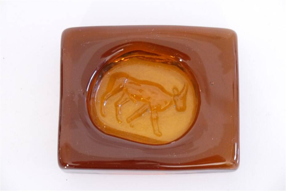 Glass ashtray by Erik Hoglund 1960