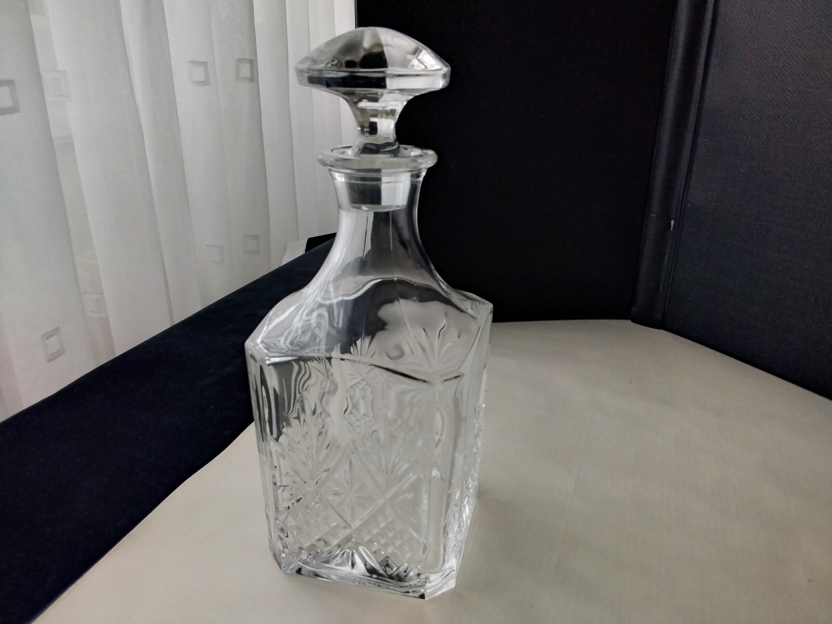 Arques crystal whisky decanter Fontenay model in its original box