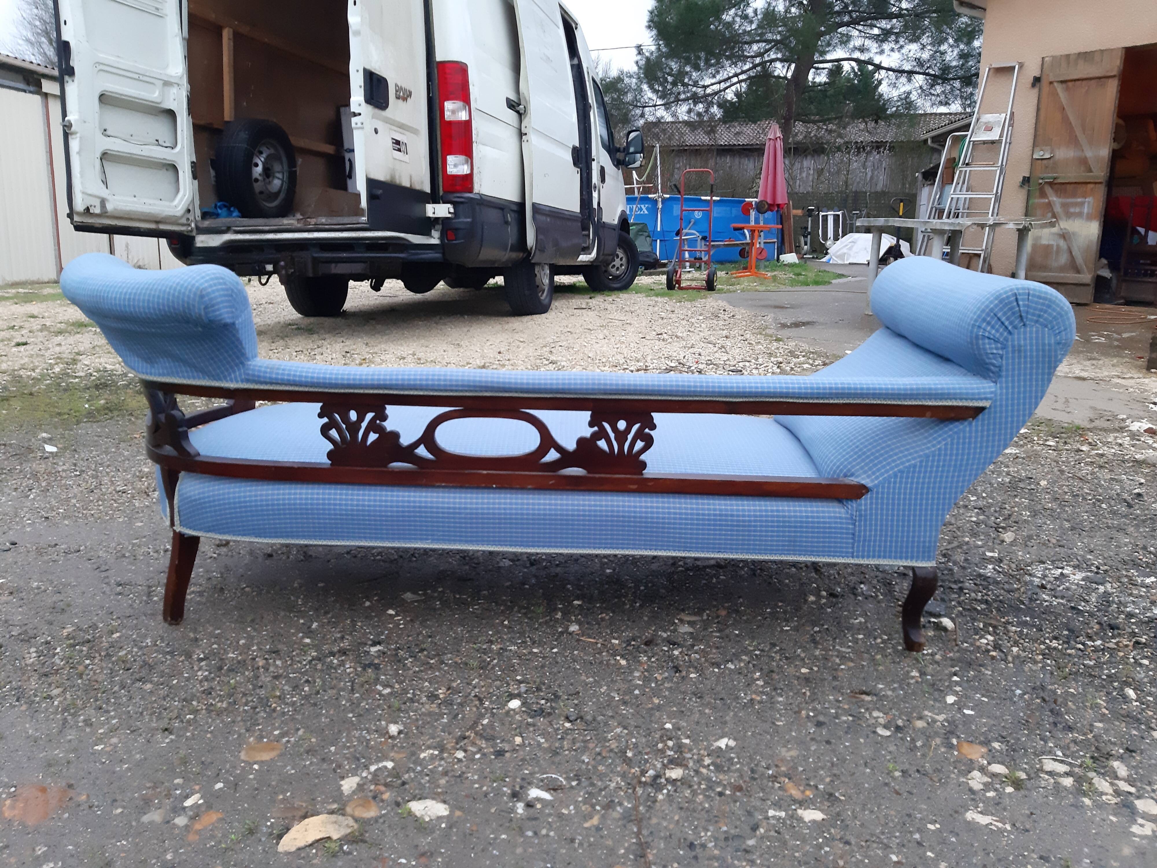 Mahogany meridian 1900