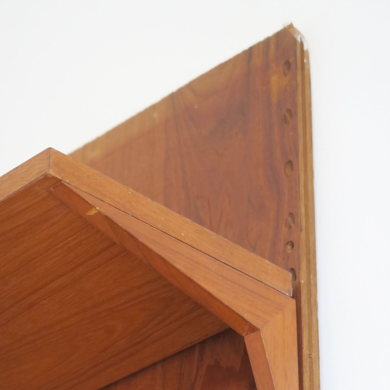 Poul Cadovius teak shelf