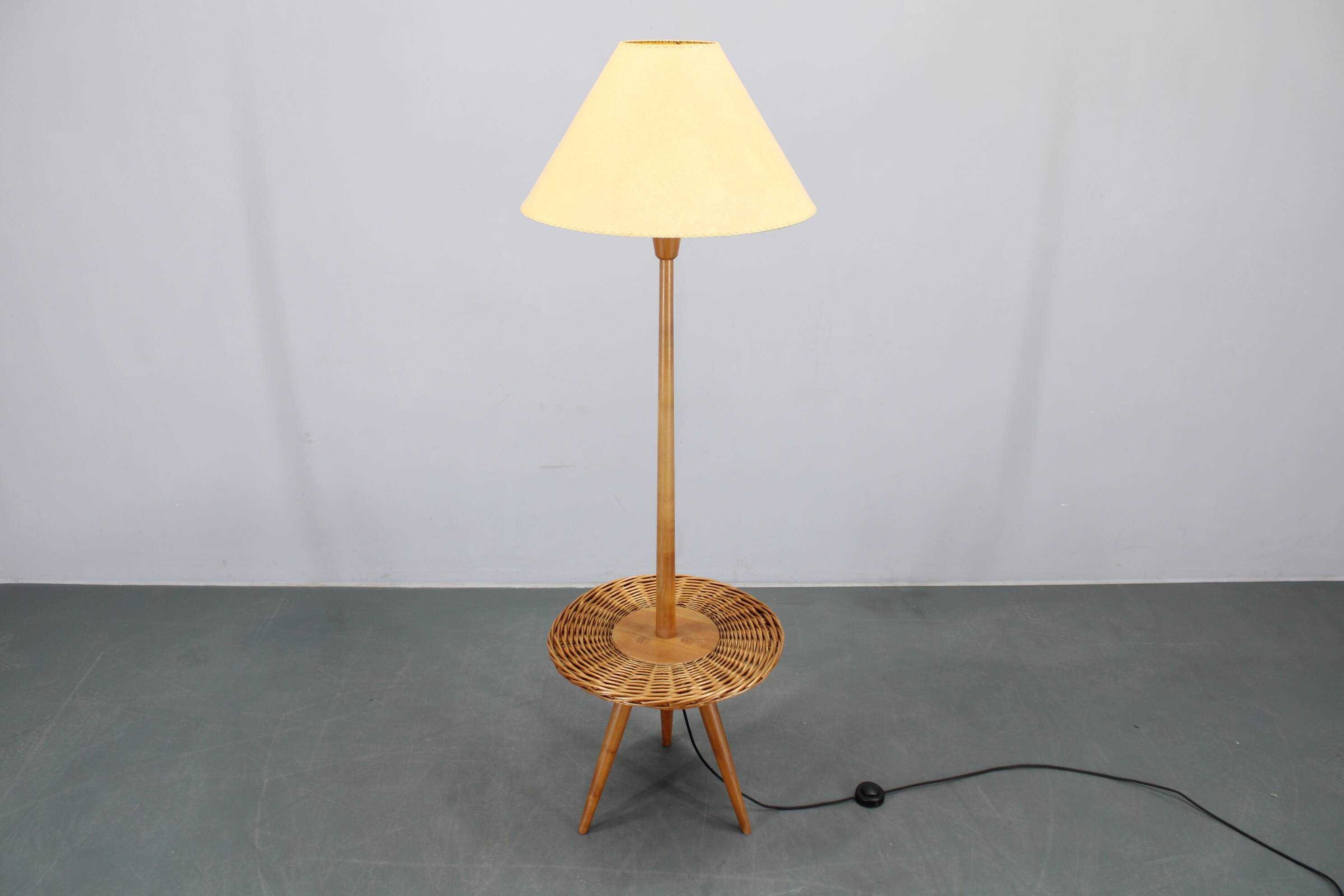 1970s Jan Kalous Wooden Floor Lamp for ULUV, Czechoslovakia