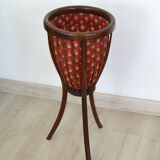 Rattan plant holder worker