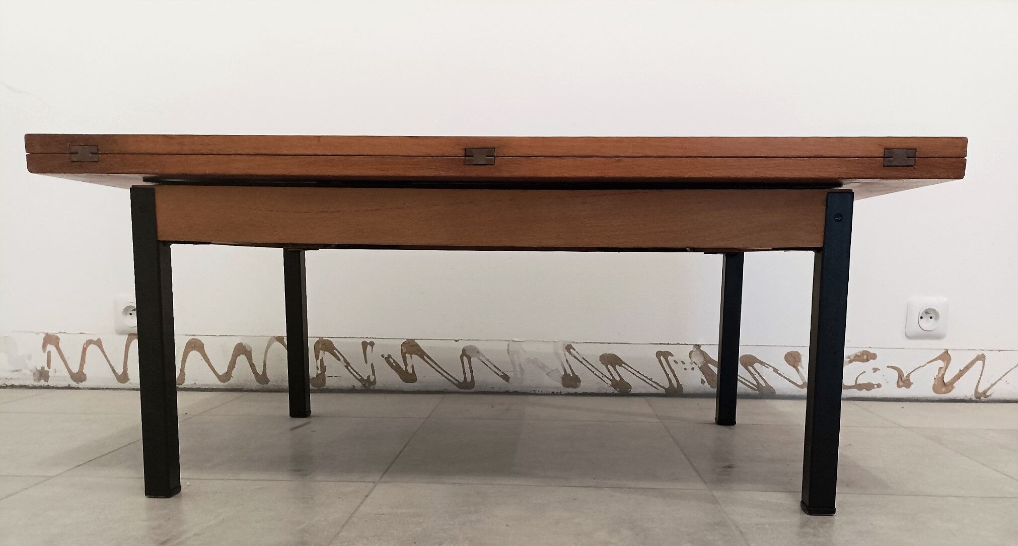 Table "Révélation" d'Albert Ducrot pour Ducal
