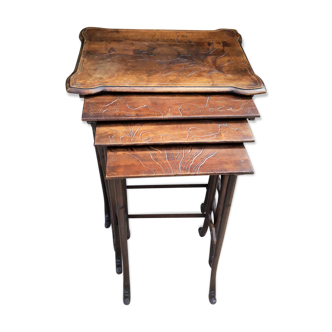 Tables gigogne art nouveau motifs floraux