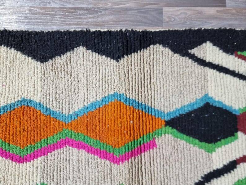 Handmade natural wool rug, size 100 x 200 cm