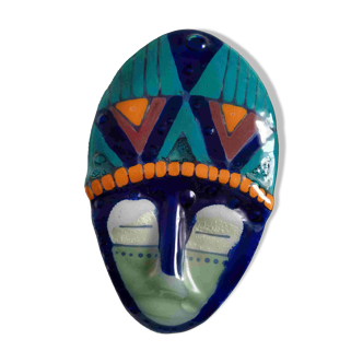 Ethnic mask with its display stand