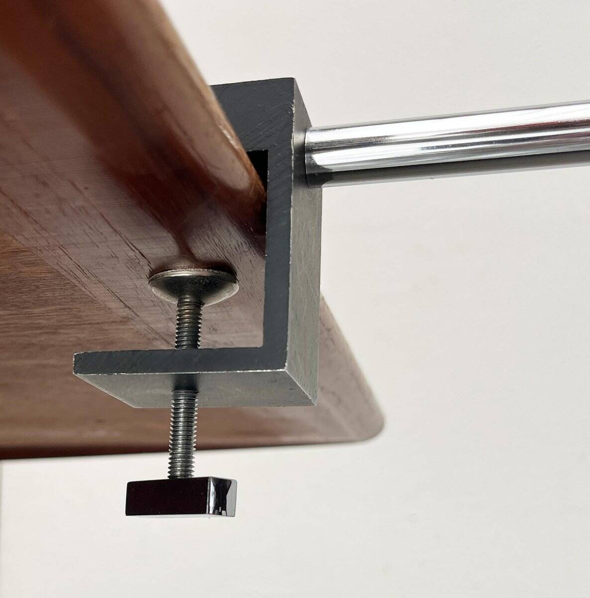 Mid-Century Modern minimalist clamp lamp by Cosack, 1960s.