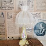 Porcelain table lamp
