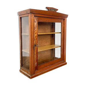 vitrine antique en bois