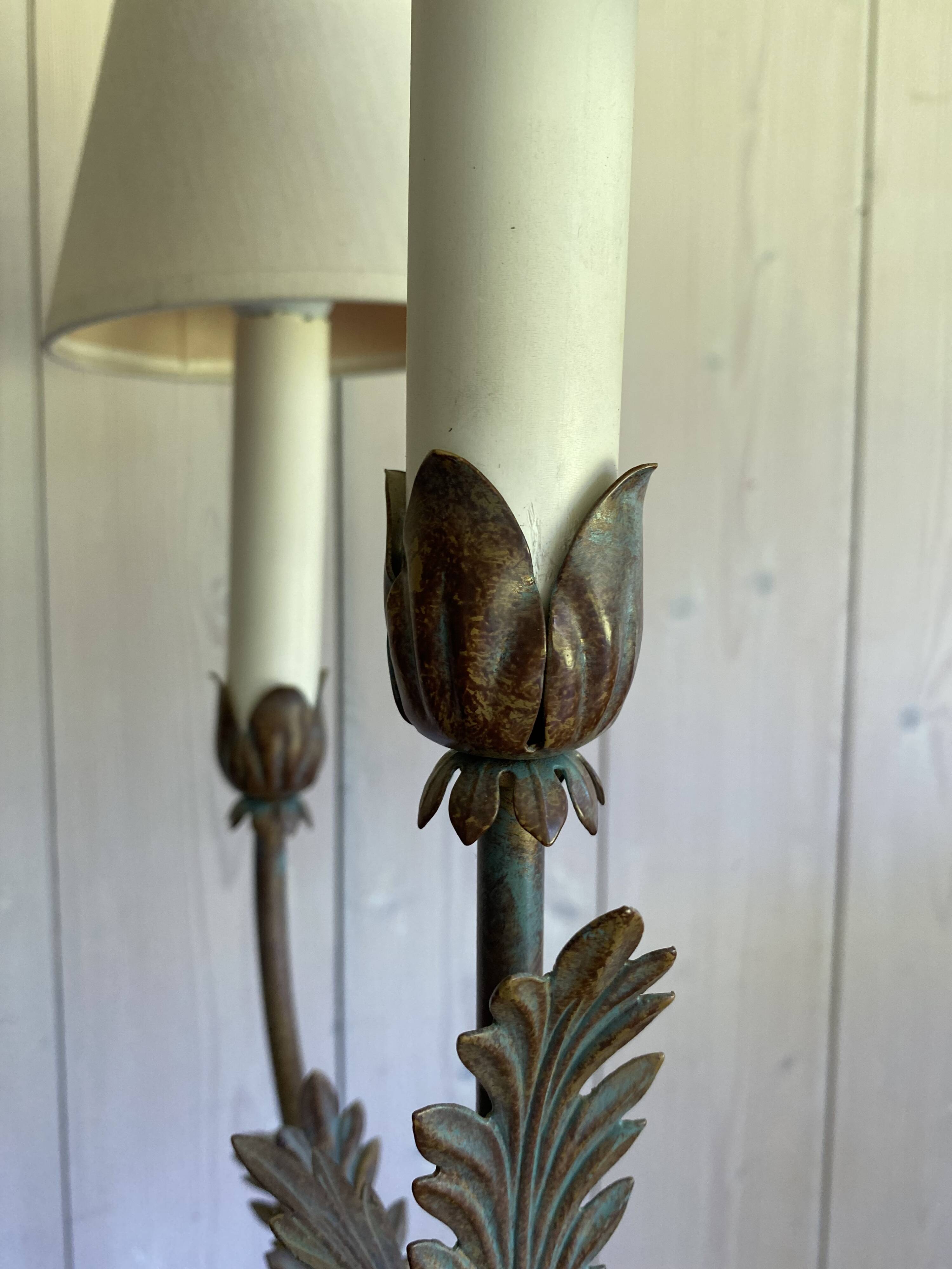 Kostka ornate metal lamp with 4 shades